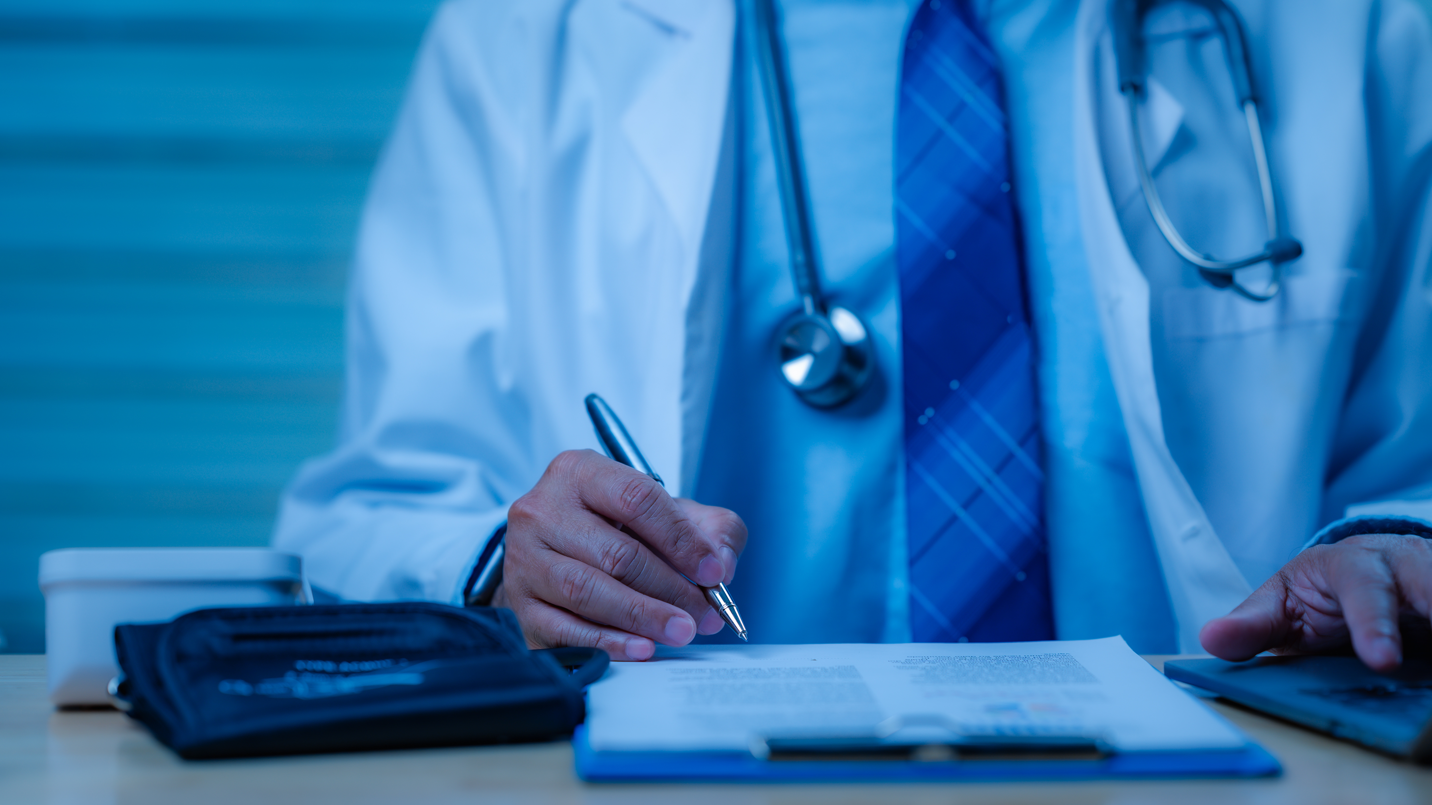 TLC-NOSF dressings as a first-line local treatment of chronic wounds: a systematic review of clinical evidence